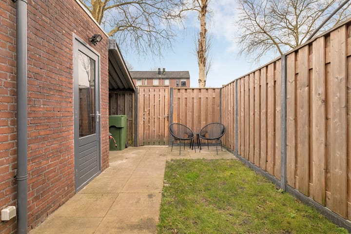 Foto 39 van L.O.-laan 7