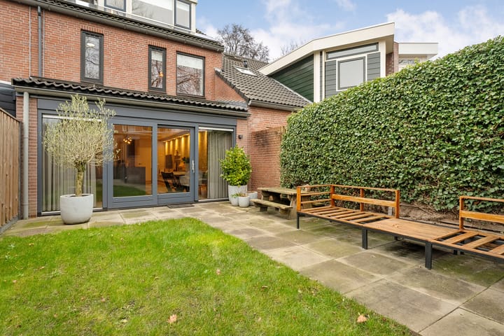 Foto 41 van L.O.-laan 7