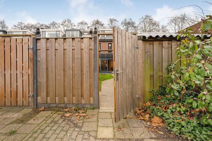 Foto 43 van L.O.-laan 7