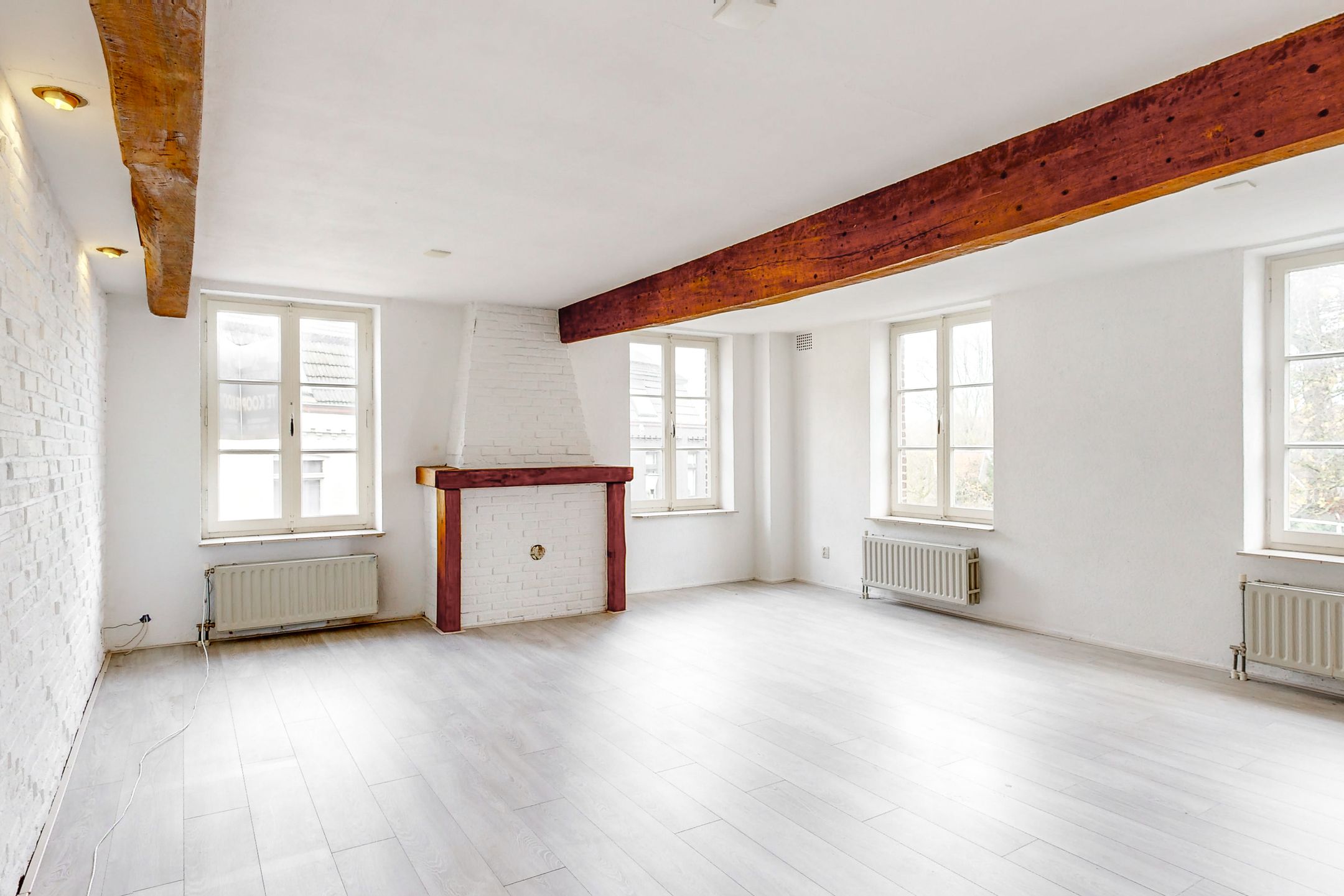 Photo 21 of Dorpstraat 99