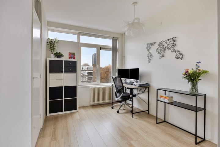 Foto 20 van Debussystraat 15