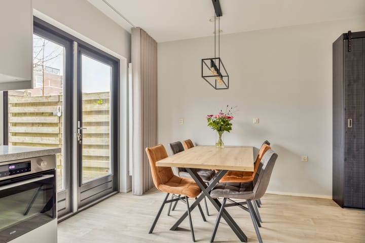 Foto 7 van Leonard Springerlaan 183