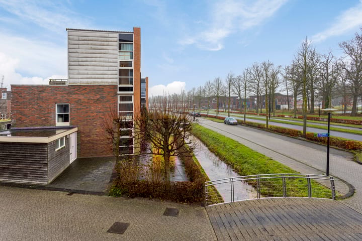 Foto 32 van Leonard Springerlaan 183