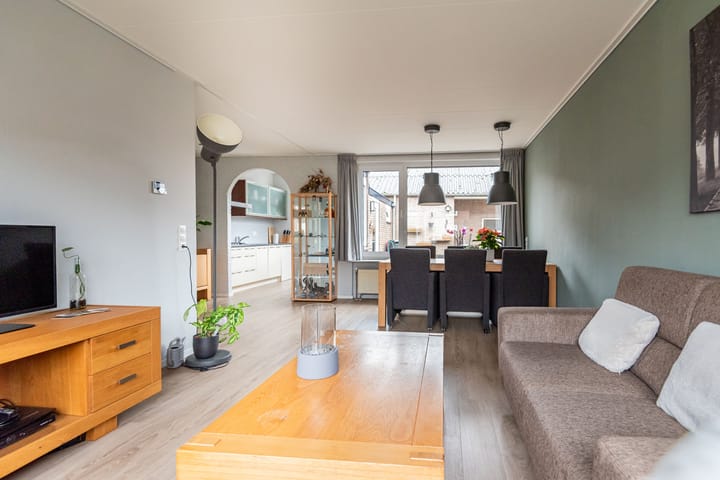 Foto 11 van Oosterstraat 31