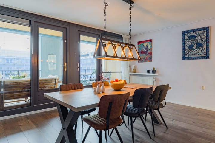 Foto 27 van Regenboog 35