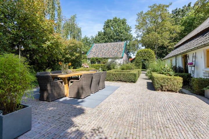 Foto 62 van Monseigneur van den Hurklaan 2