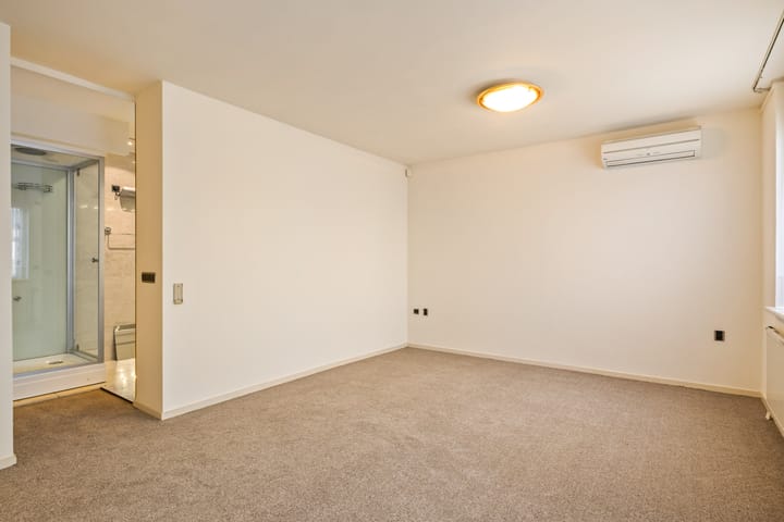 Foto 12 van Raadhuislaan 1-C