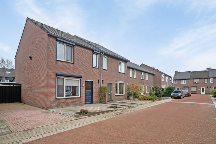 Bekijk foto 7 van Weisterbeekstraat 27