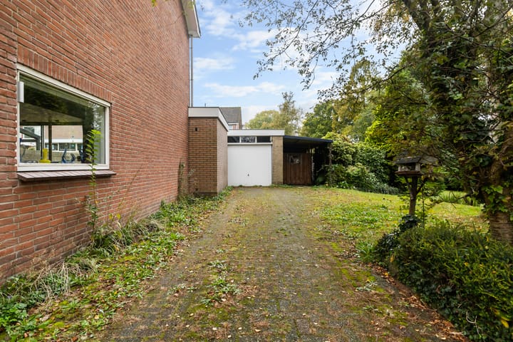 Foto 32 van Burgemeester Falkenaweg 176