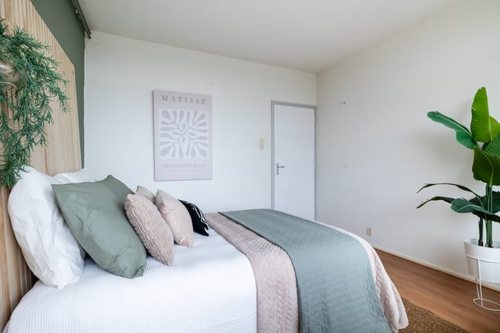 Photo 12 of Bunchestraat 65