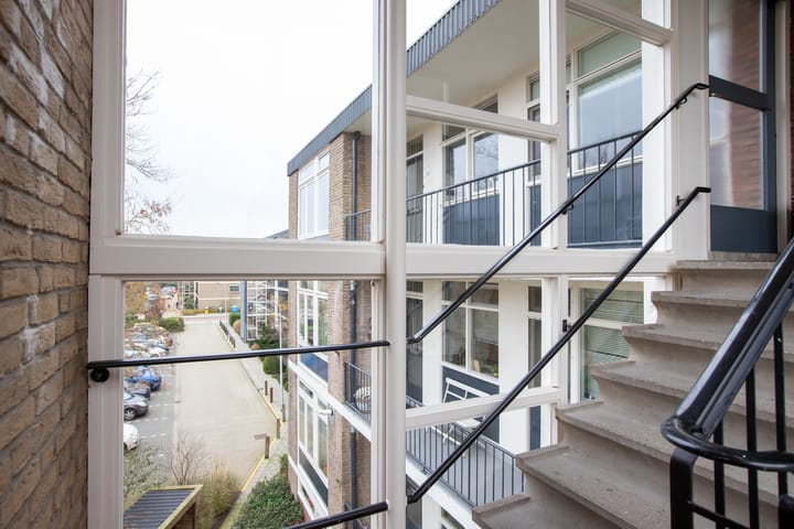 Photo 24 of Bunchestraat 65