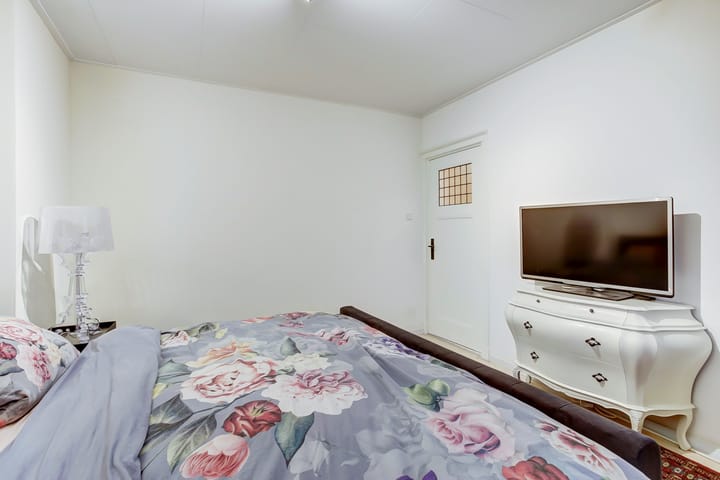 Photo 25 of Tulpstraat 1