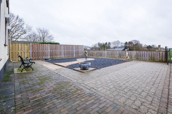 Foto 16 van Heuvelwijk 1