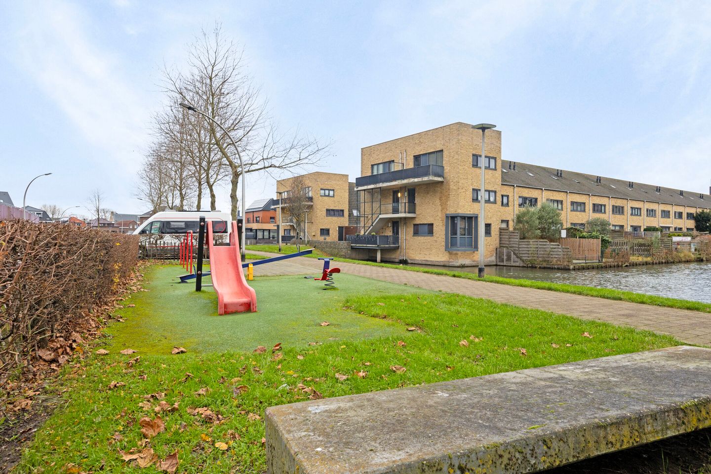 Photo 44 of Zonnestein 329