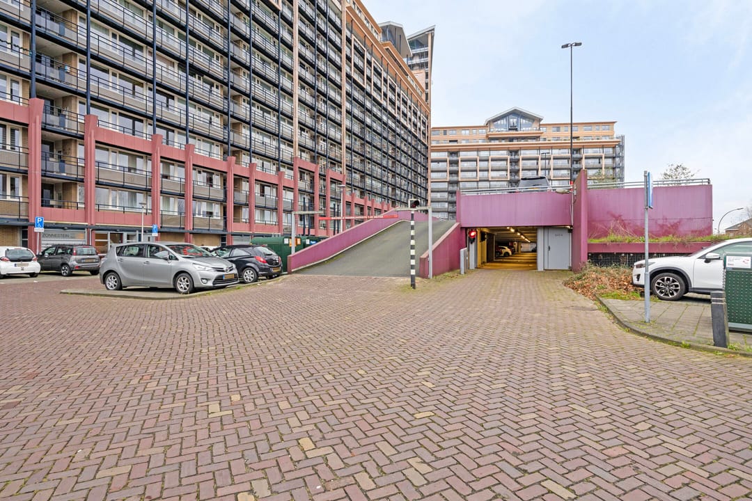 Photo 46 of Zonnestein 329