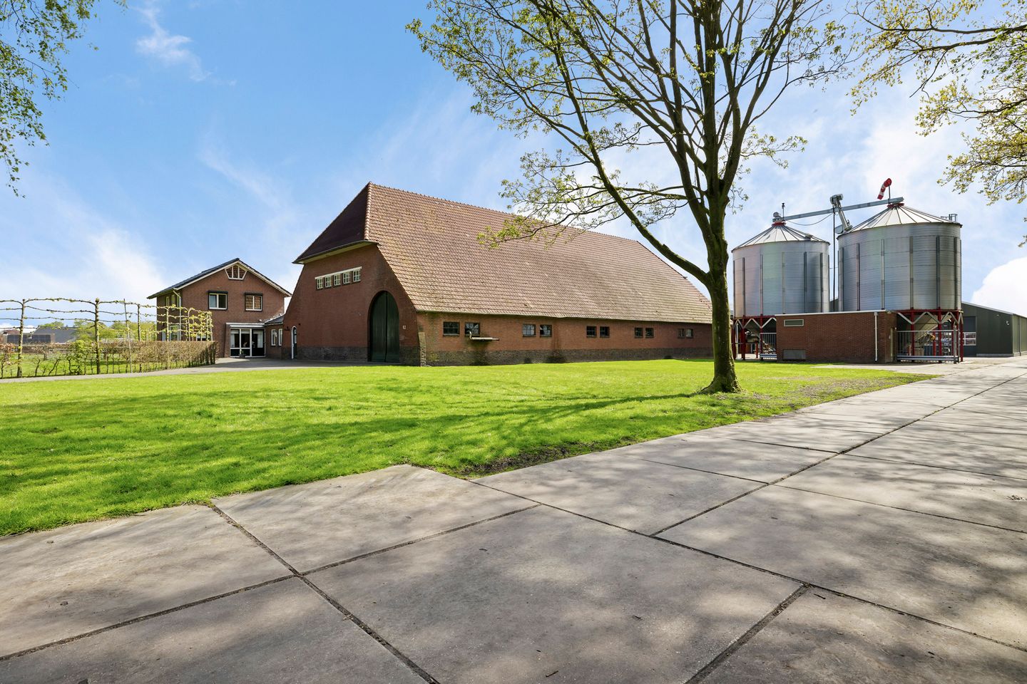 Bekijk foto 5 van Weerdingerkanaal ZZ 82