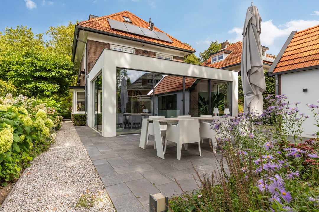 Foto 2 van Van Haersma de Withlaan 15