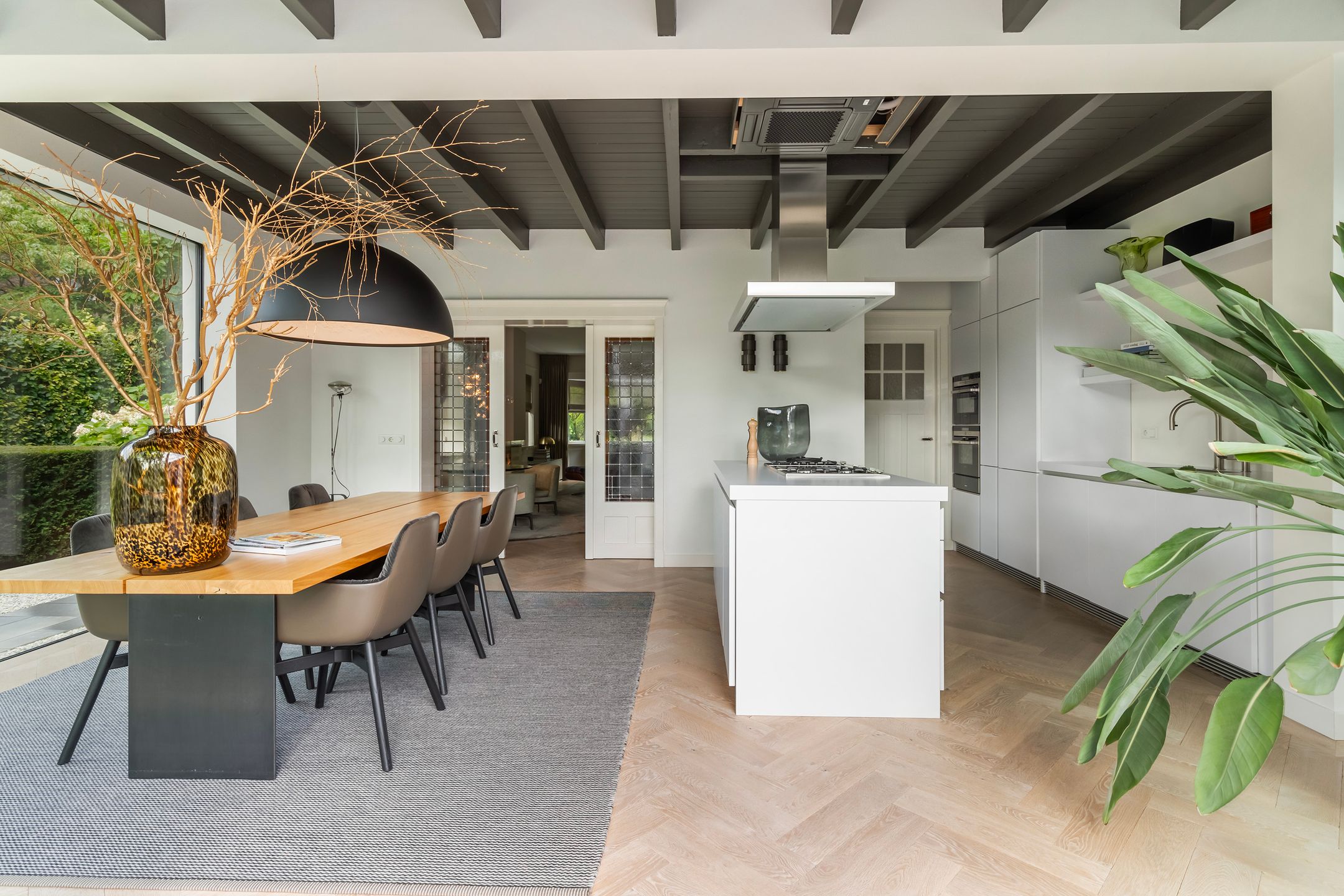 Foto 12 van Van Haersma de Withlaan 15