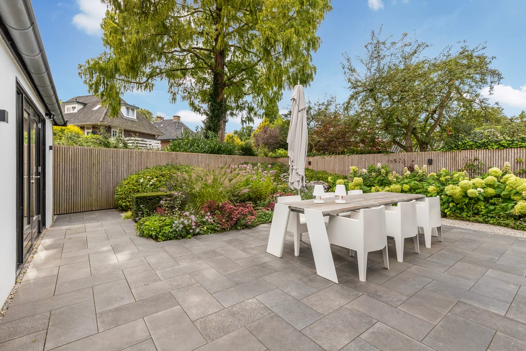 Foto 38 van Van Haersma de Withlaan 15