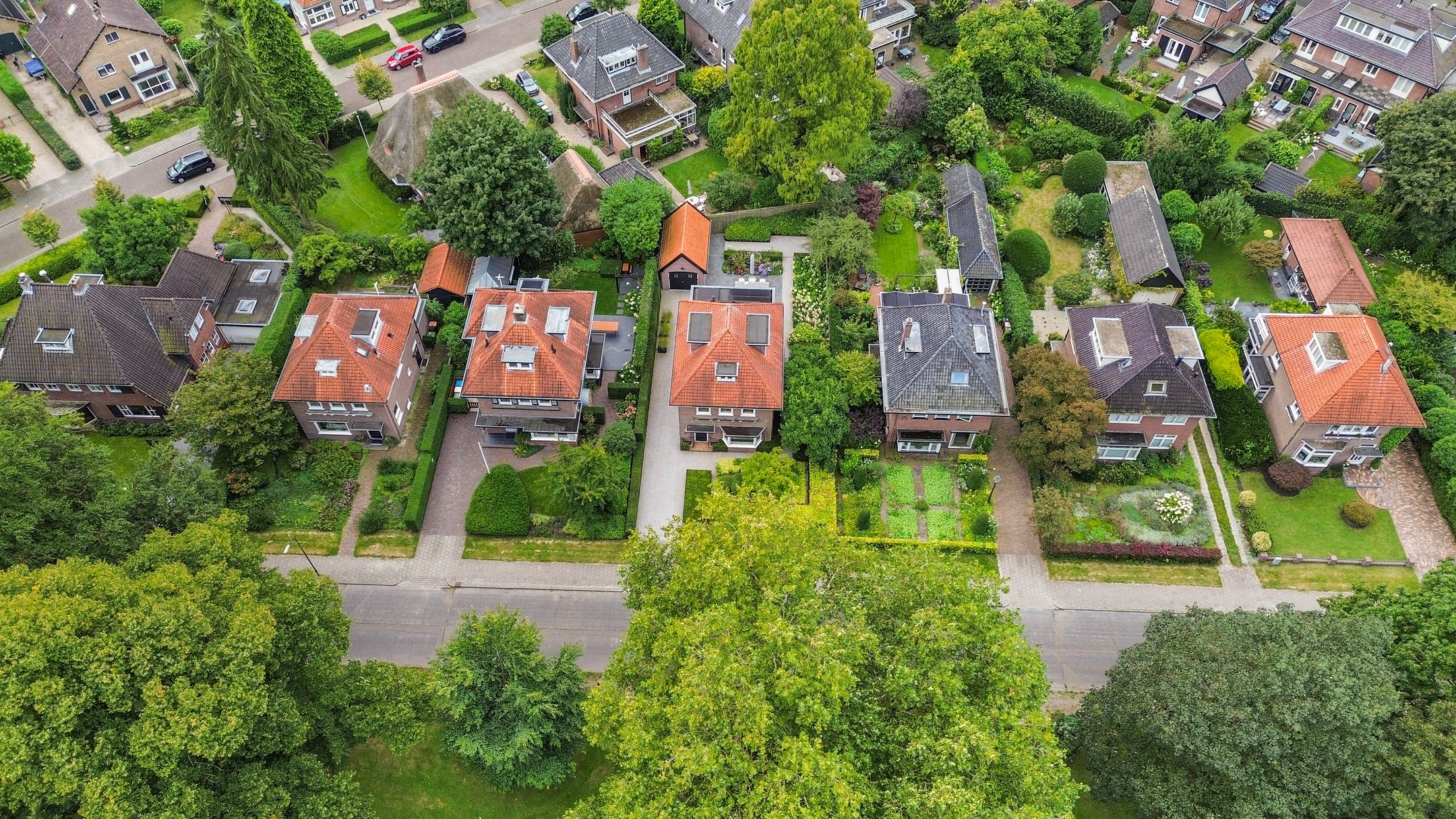 Foto 48 van Van Haersma de Withlaan 15