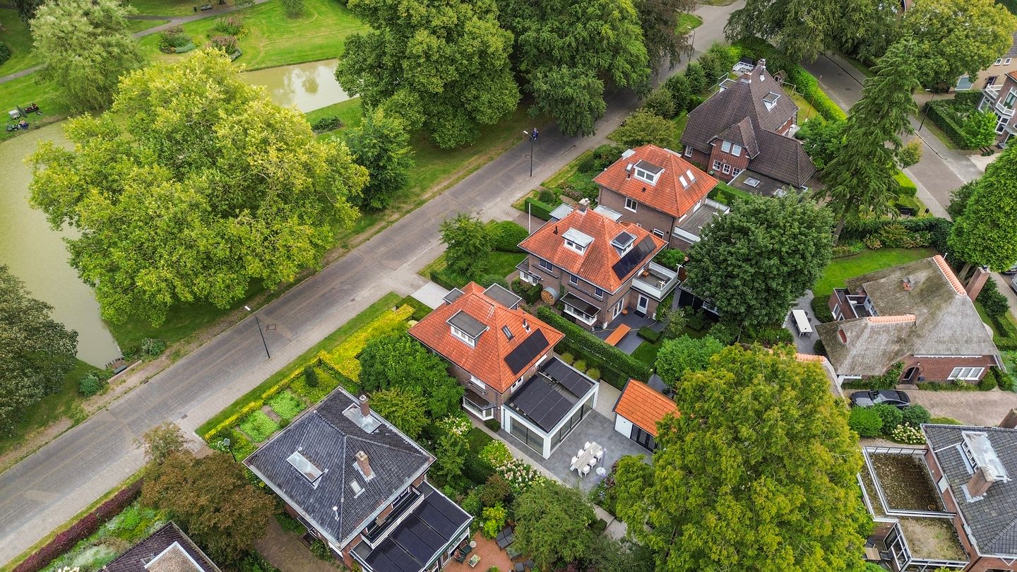 Foto 49 van Van Haersma de Withlaan 15