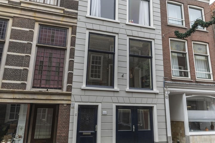 Bekijk foto 1 van Voorstraat 81