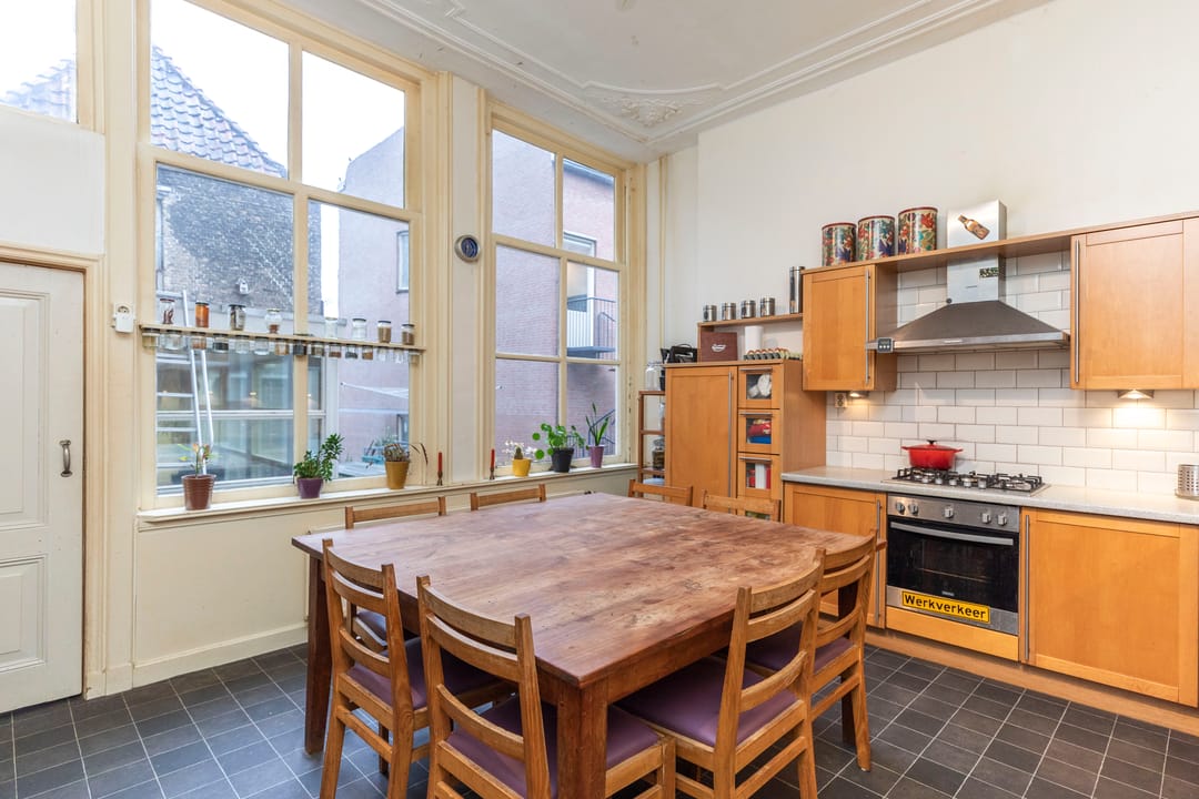 Foto 11 van Voorstraat 81