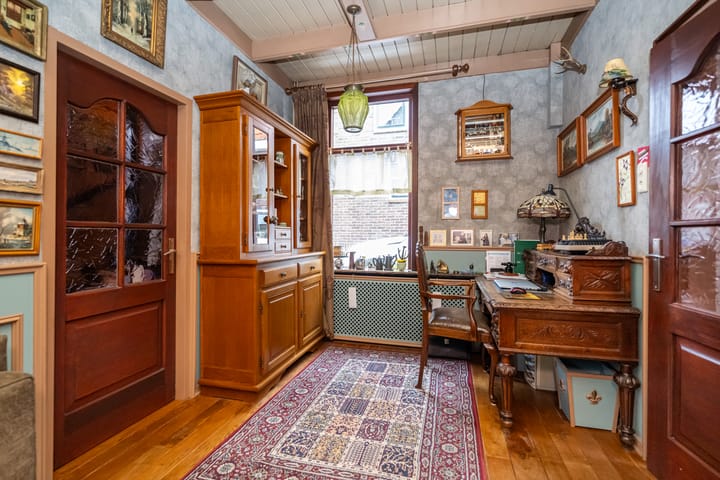 Foto 10 van Emmastraat 54