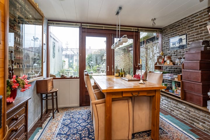 Foto 13 van Emmastraat 54