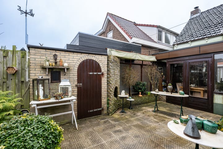 Foto 28 van Emmastraat 54