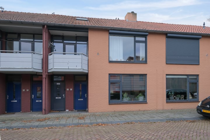 Bekijk foto 1 van Clematisstraat 23