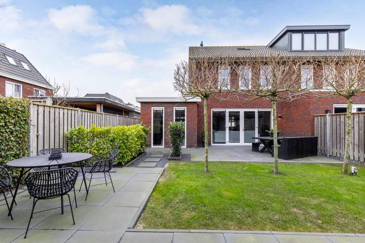 Foto 2 van Kamille 2