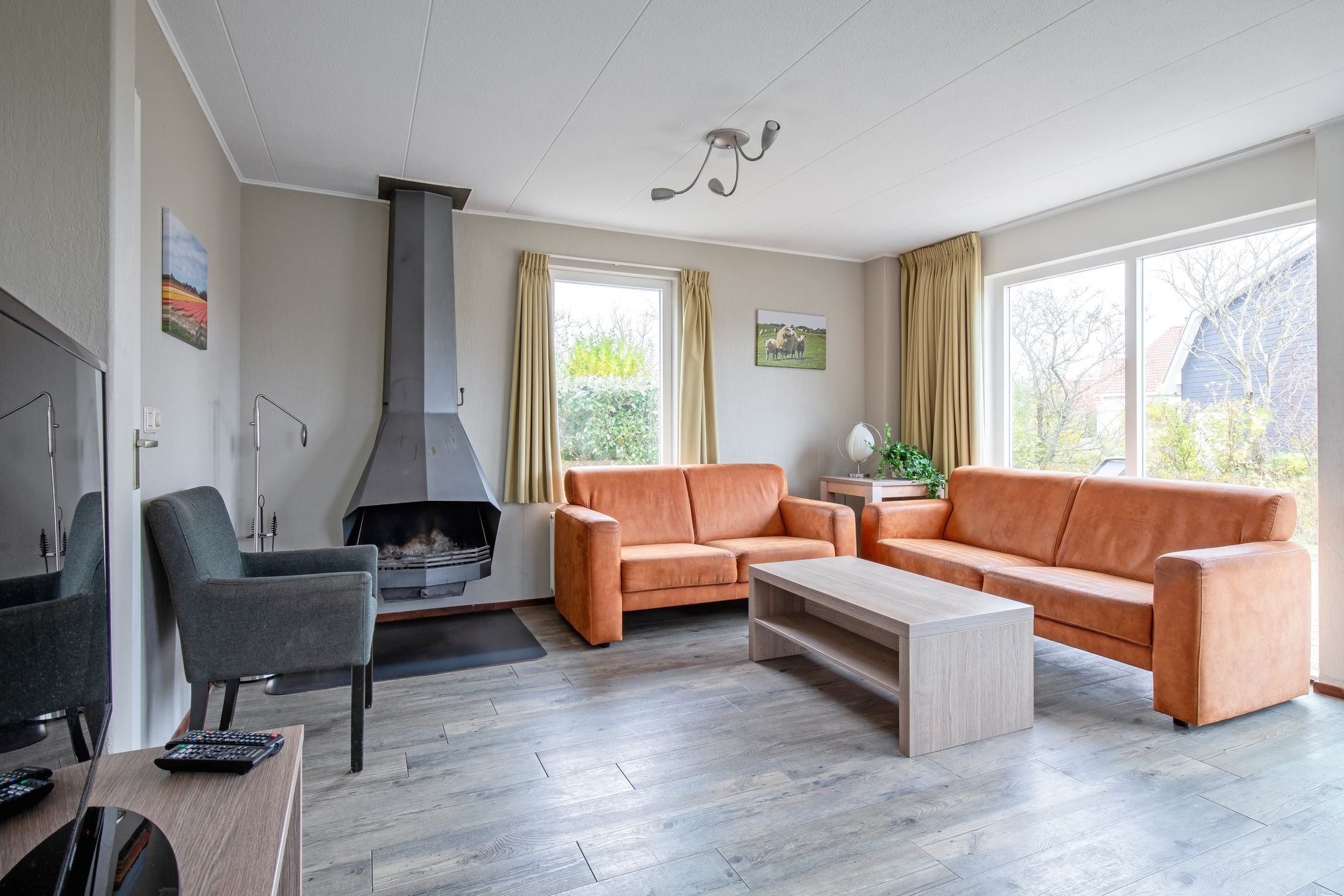 3-bedroom freehold villa in De Koog — photo 4 of 5