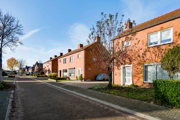 Photo 11 of Doctor Schaepmanstraat 10