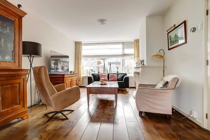 Foto 3 van Secretaris Versteeglaan 59