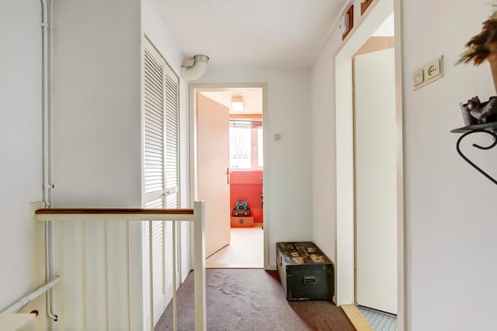 Foto 14 van Secretaris Versteeglaan 59