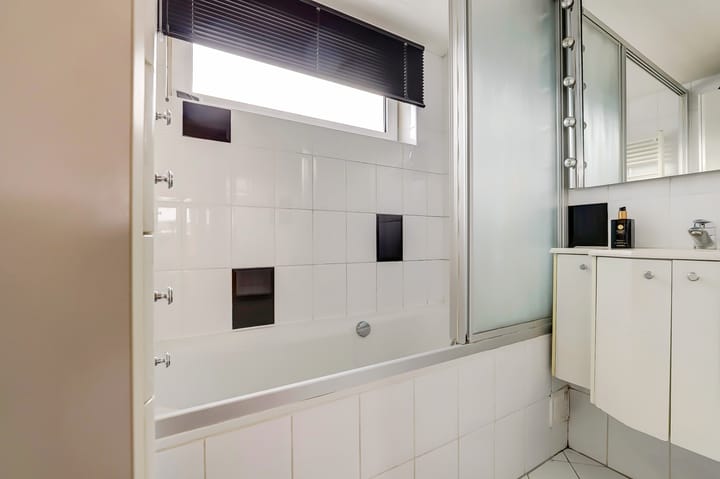 Foto 18 van Secretaris Versteeglaan 59