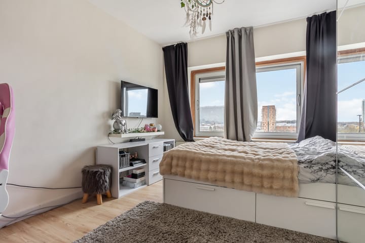 Photo 18 of Dr H. Colijnlaan 6-F148