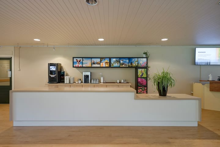 Photo 24 of Dr H. Colijnlaan 6-F148