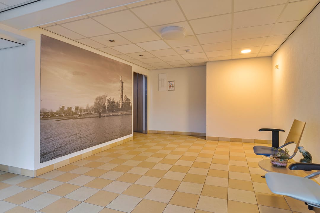 Foto 7 van Zonnestein 300