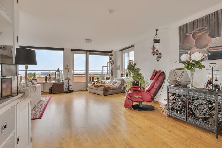 Foto 15 van Zonnestein 300