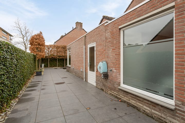 Foto 30 van Praaglaan 111