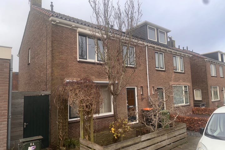 Bekijk foto 1 van Sint Martinusstraat 56