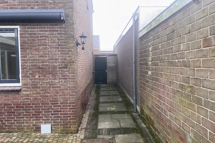 Bekijk foto 27 van Sint Martinusstraat 56