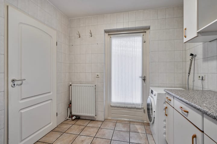 Foto 22 van Korenbloemstraat 26