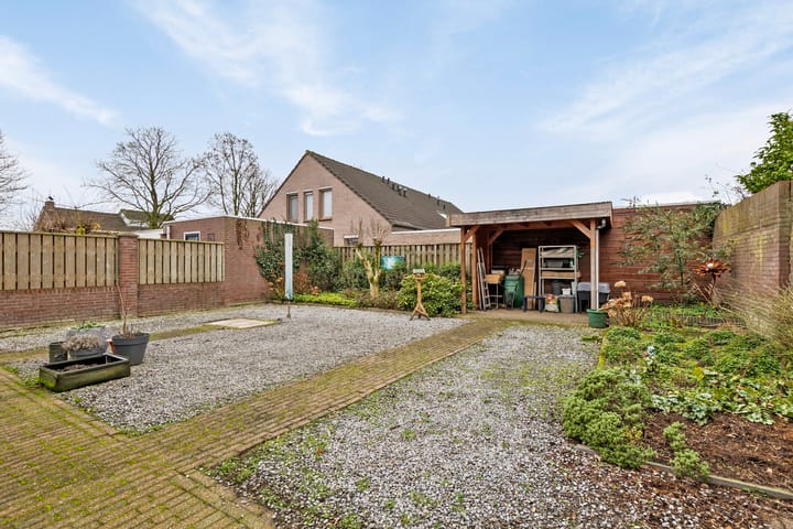 Foto 41 van Korenbloemstraat 26