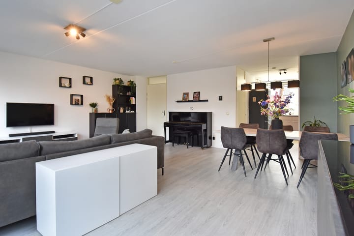 Foto 4 van Strausserf 4