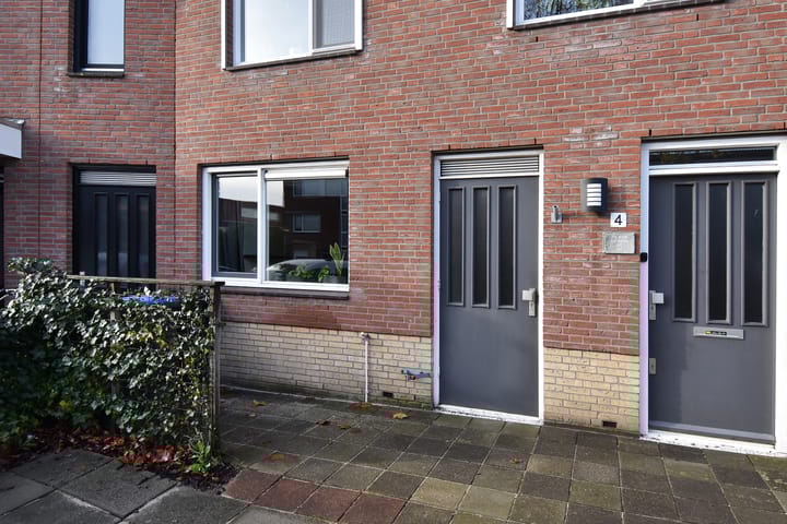 Foto 7 van Strausserf 4