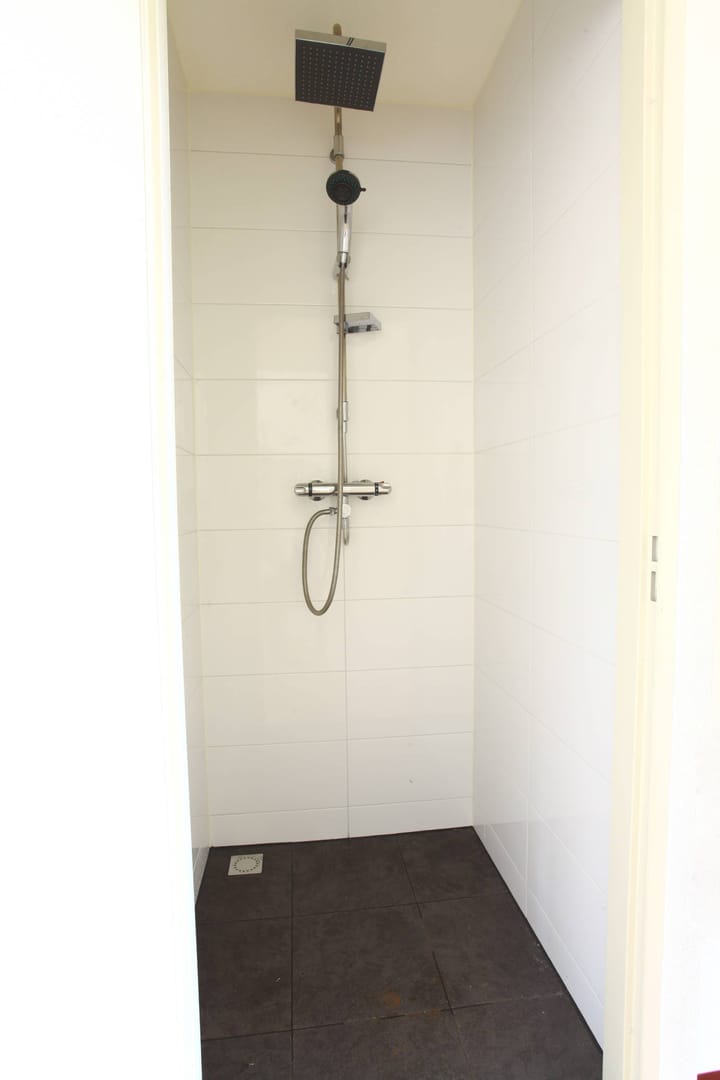 Photo 15 of Roosmarijnhof 12