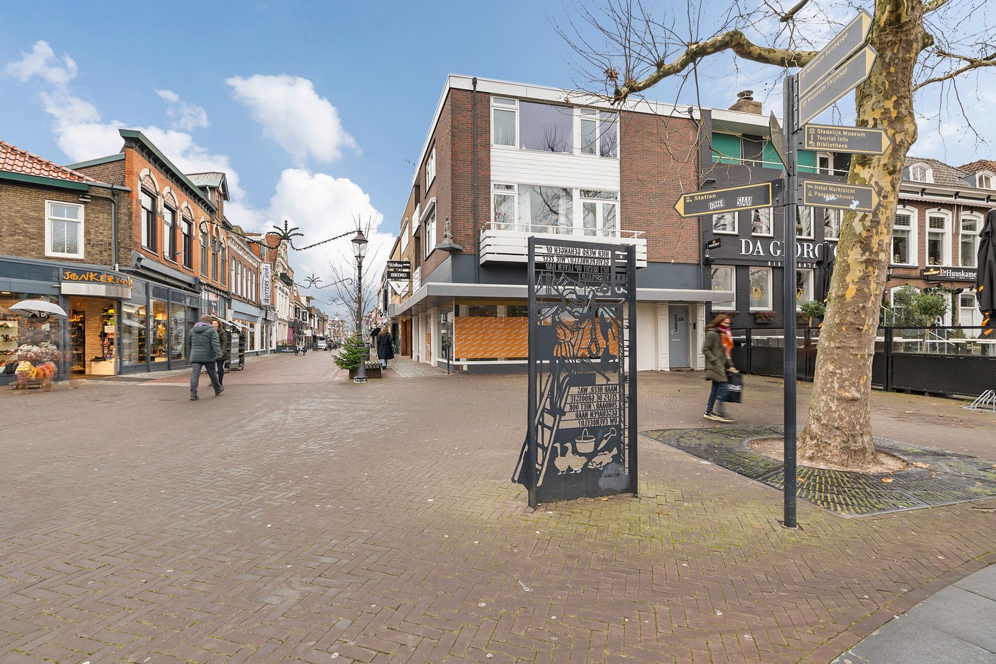 View photo 5 of Friesestraat 2